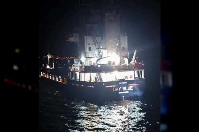 Çanakkale Boğazı’ndan geçen genel kargo gemisi makine arızası yaptı