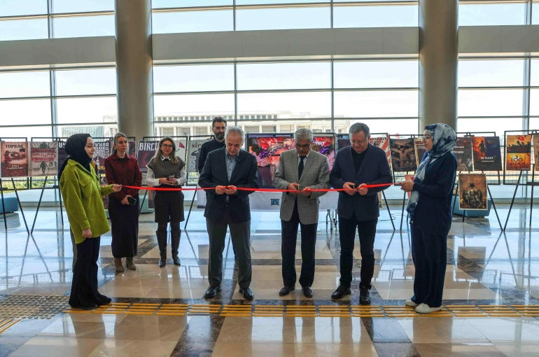 Çanakkale destanı sanat ve tasarımla gelecek nesillere aktarılıyor