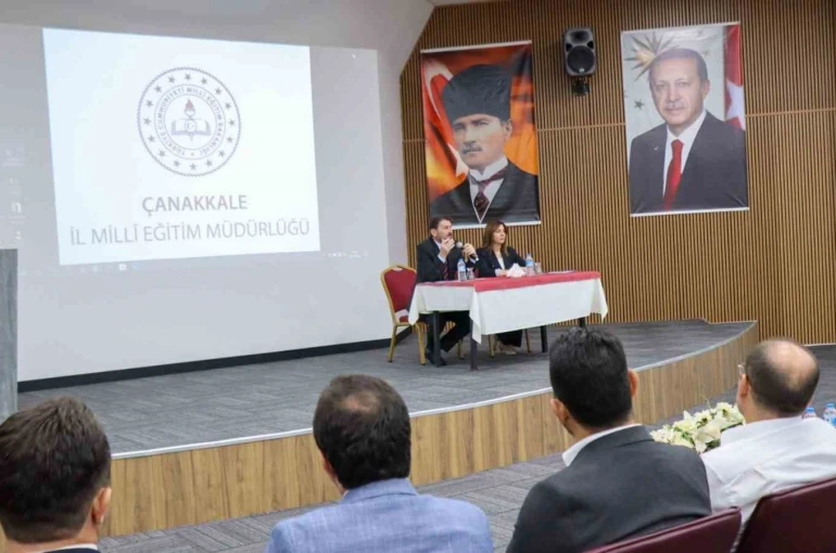Çanakkale’de eğitimde yenilikçi teknolojilerin etkin kullanımı toplantısı gerçekleştirildi
