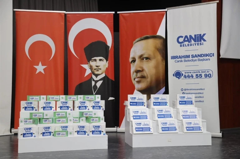 Canik Belediyesi’nden YKS ve LGS şampiyonlarına ödül