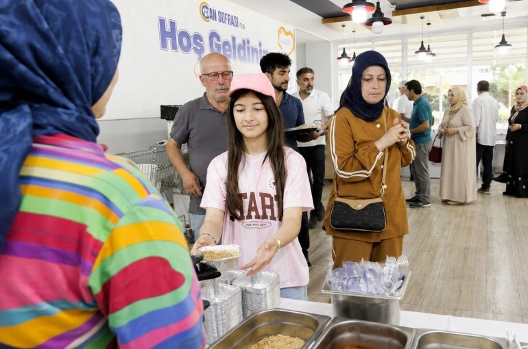 Canik’te aşure ikramı