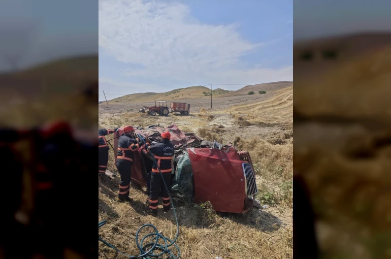 Çankırı’da hafif ticari araç ile otomobil çarpıştı: 3 ölü, 4 yaralı