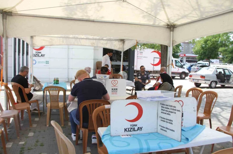 Çarşamba’da kan bağışı kampanyasına yoğun ilgi