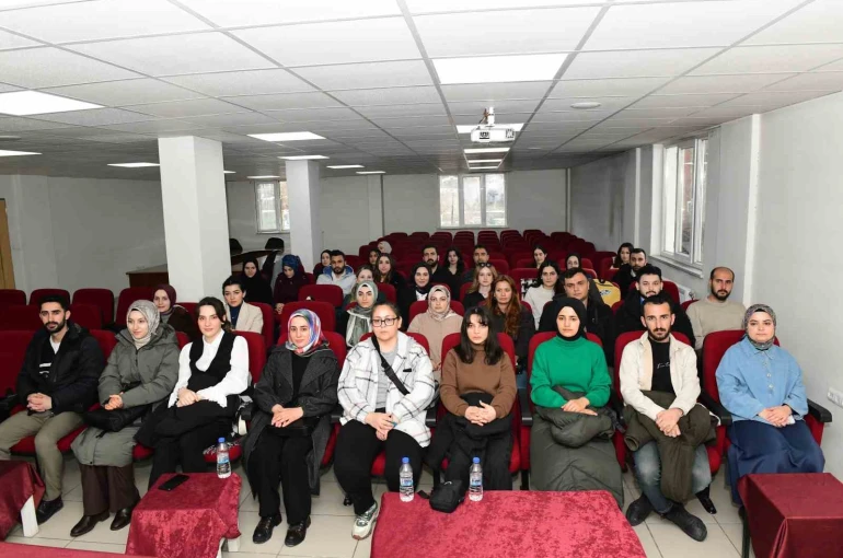 Çatak’ta ‘Motivasyon ve Mesleki Rehberlik’ toplantısı