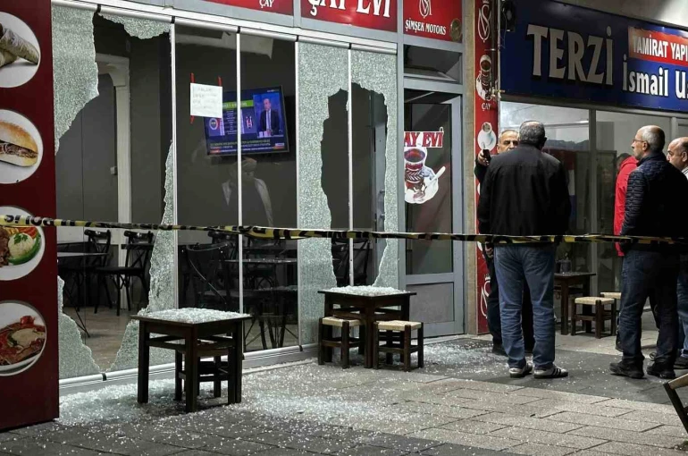 Çay ocağına kurşun yağdırdı: 1 yaralı