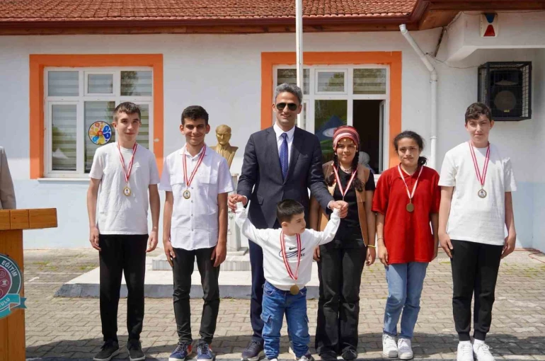 Çaycuma’da Engelliler Haftası Programı Düzenlendi