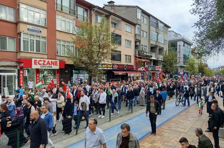 Çaycuma’da "Filistin’e Özgürlük" yürüyüşü düzenlendi