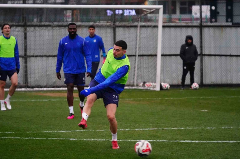 Çaykur Rizespor Fatih Karagümrük maçı hazırlıklarına başladı