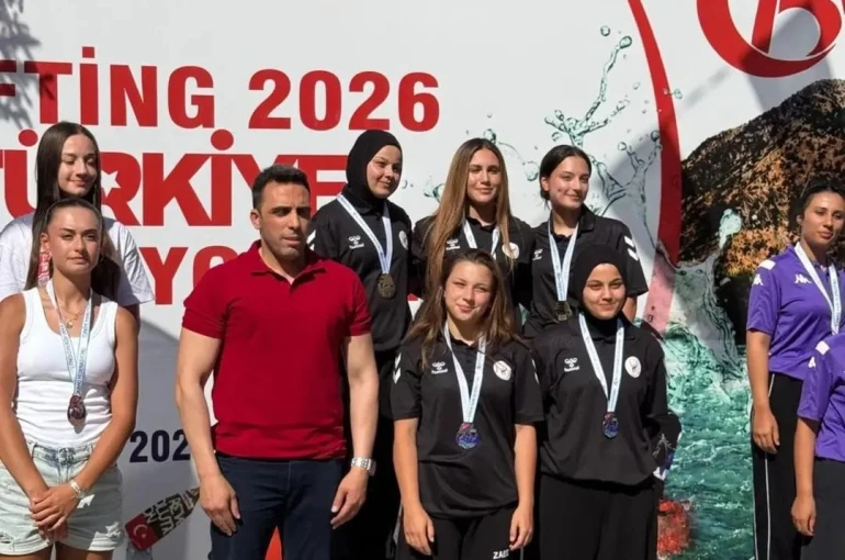 Çekerek Kano Takımı Türkiye şampiyonu oldu