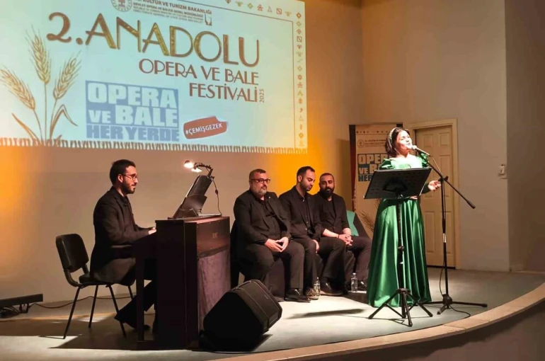 Çemişgezek’te ilk kez sahnelenen opera ve baleye yoğun ilgi