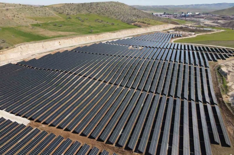 Cengiz Holding’in enerji yatırımlarına 64,5 milyon dolarlık yeşil finansman