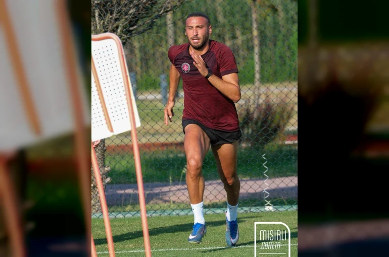 Cenk Tosun, Fatih Karagümrük’te ilk idmanına çıktı