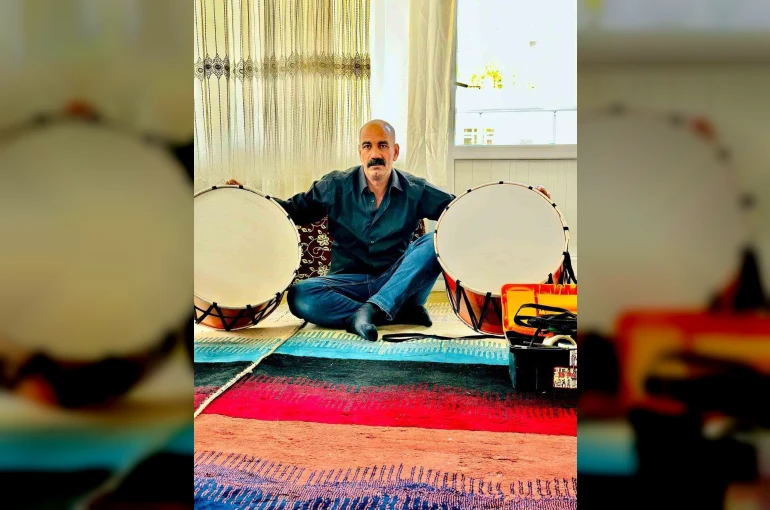 Çermik’te 40 yıldır baba mesleği davul imalatı yapıyor