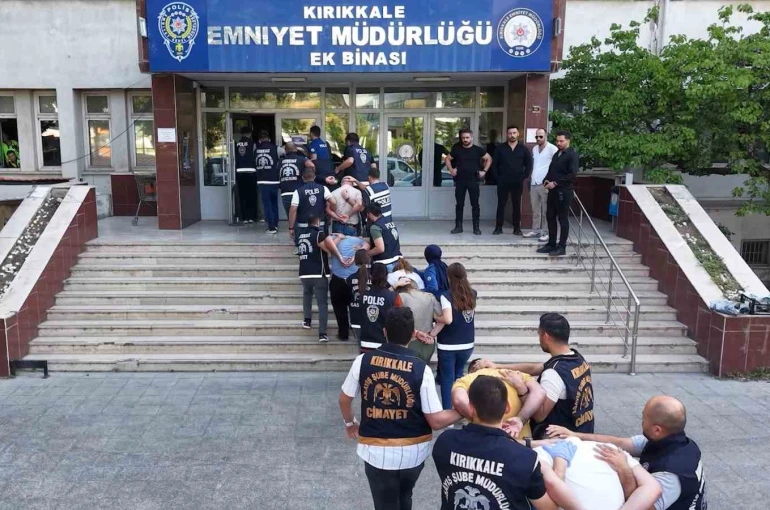 Cesedi derin dondurucudan çıkmıştı, 12 yıllık faili meçhul dosyasında şafak operasyonu: 17 gözaltı 