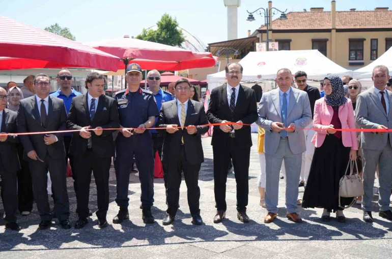 Cezaevlerinde üretildi, vatandaşla buluştu