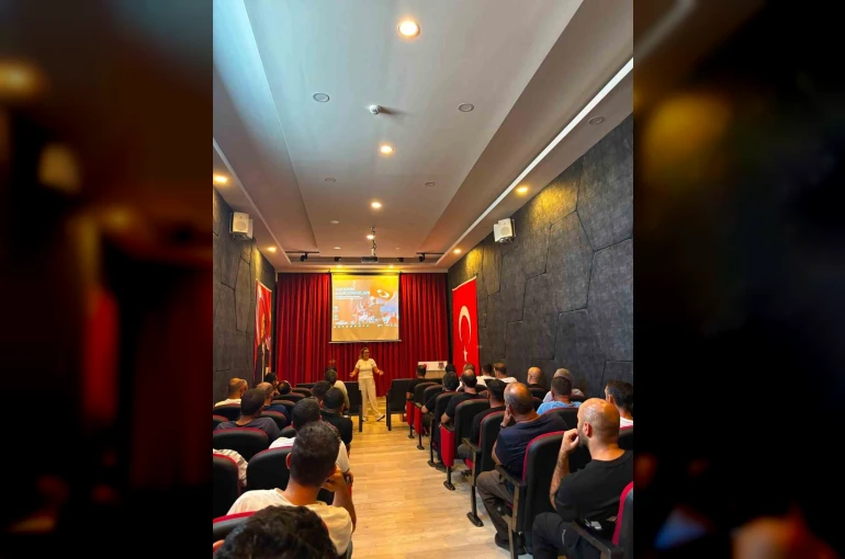 Cezaevlerindeki hükümlülere "Sağlıklı Aile" eğitimi