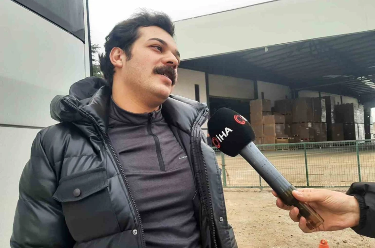 Cezaevlerinden dün başlayan tahliyeler bugün devam ediyor