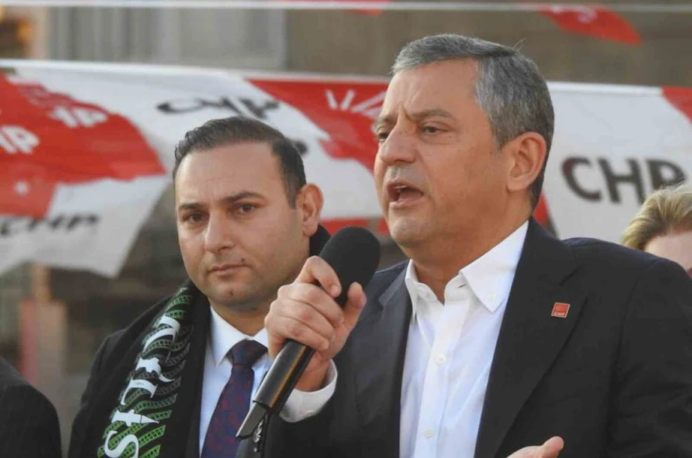 CHP Genel Başkanı Özel: "İktidarı değiştireceğiz, vizesiz Avrupa getireceğiz"