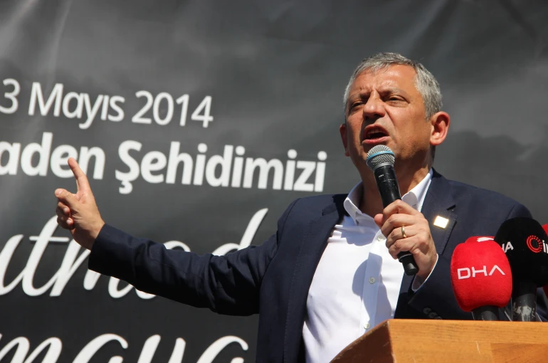CHP Genel Başkanı Özgür Özel, Soma maden faciasının 12'nci yılı anma programına katıldı