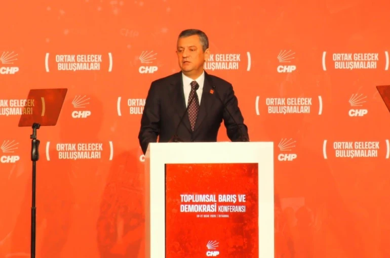 CHP lideri Özel: "Suriye’nin huzur ve refahı Türkiye’ye de kazandırır"
