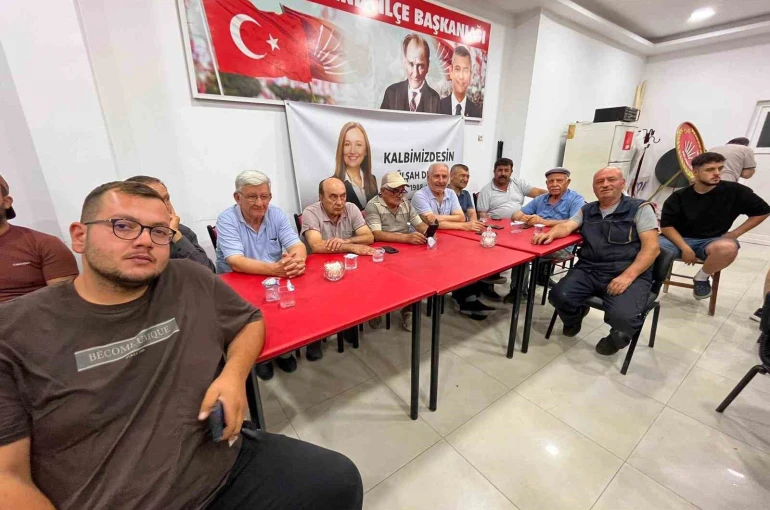 CHP Selendi İlçe Teşkilatından 150 kişi istifa etti