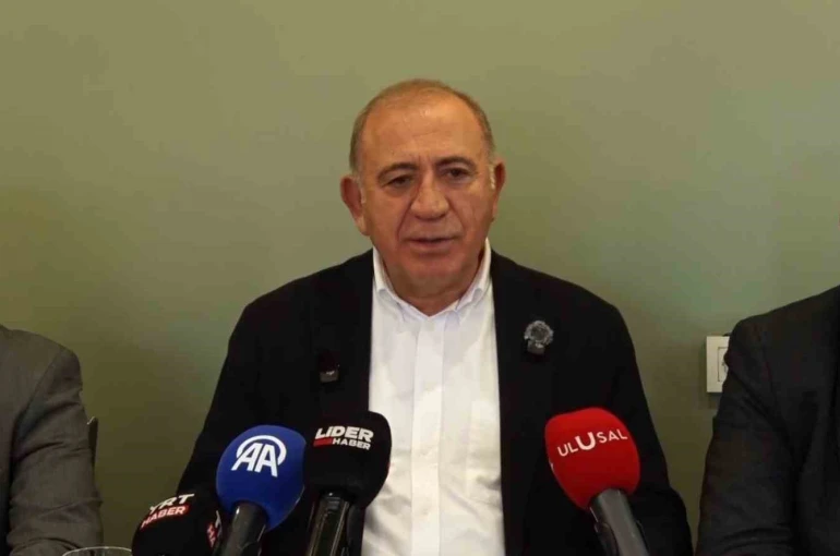 CHP’li Gürsel Tekin: "Seçim Kurulu’na soruyorum; bu mühür, karar defteri kimde. Bizde"