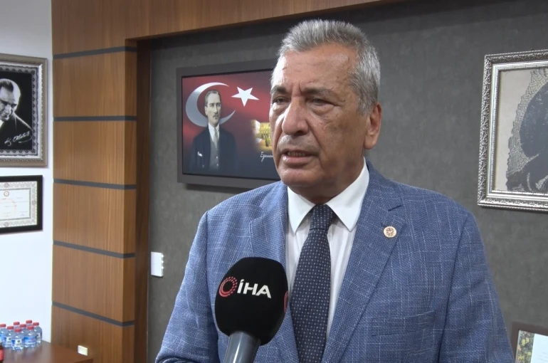CHP’li Öztürkmen: "Parti kasasından bazı televizyon kanallarına, gazetelere sosyal medya hesaplarına 755 milyon TL civarında ödeme yapılmış"