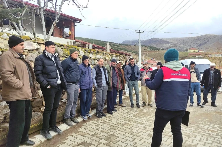 Çiftçi ve besicilere yönelik bin 662 eğitim ve bilgilendirme toplantısı yapıldı