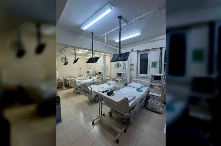 Çifteler Devlet Hastanesi’ne 6 yeni hemodiyaliz cihazı kazandırıldı