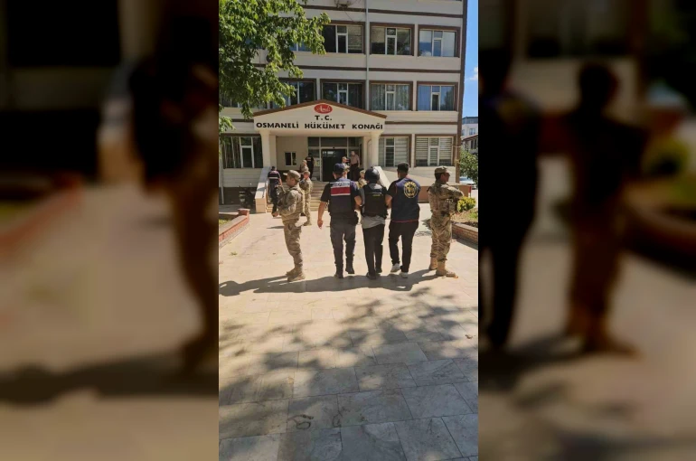 Cinayet zanlısı tutuklanarak cezaevine gönderildi