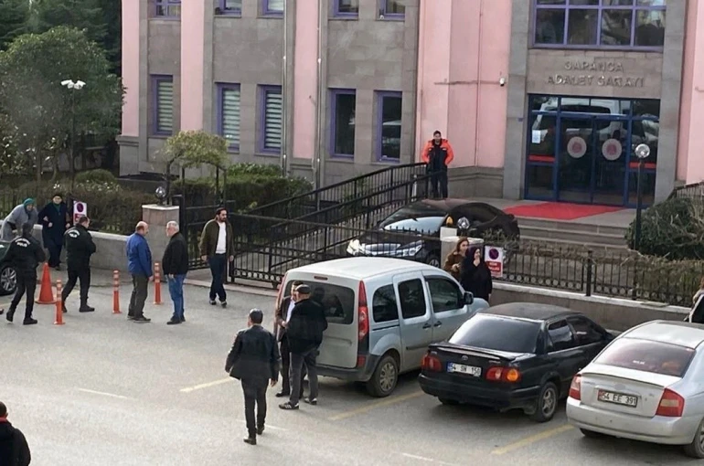 Cinayetle neticelenen kavganın sanıkları ilk kez hakim karşısında