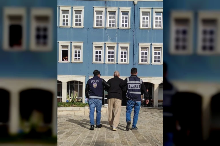 Cinsel istismar suçlusu Foça’da yakalandı