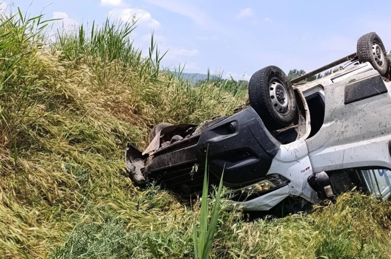 Çivrilli kargocu Baklan’da trafik kazasında hayatını kaybetti