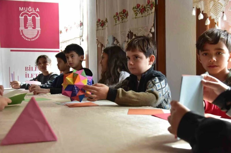 Çocuklar origami ile geometrinin dünyasını keşfetti