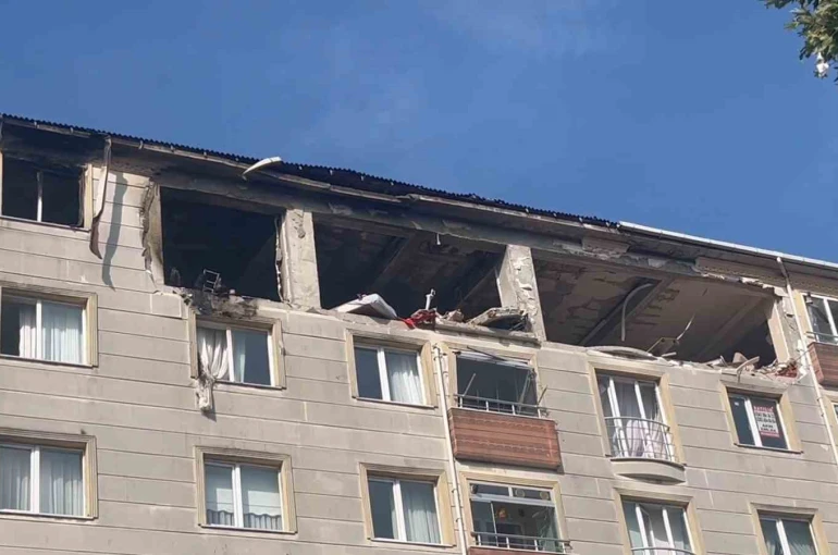 Çorlu’daki patlamanın izleri gün ağarınca ortaya çıktı