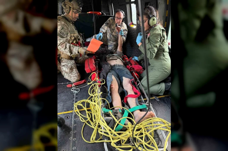 Çorum’da dağ yürüyüşü sırasında kaybolan şahıs helikopterle kurtarıldı