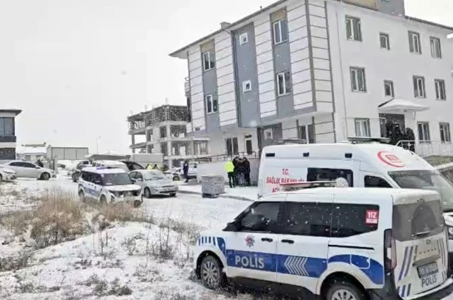 Çorum’da yaşlı çift evinde silahla vurulmuş halde ölü bulundu