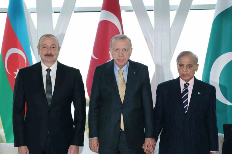 Cumhurbaşkanı Erdoğan, Aliyev ve Şerif ile görüştü