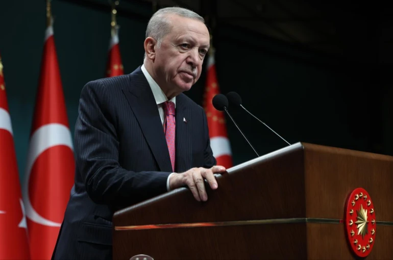 Cumhurbaşkanı Erdoğan: "Böyle bir millete diz çöktürmek kolay değildir"