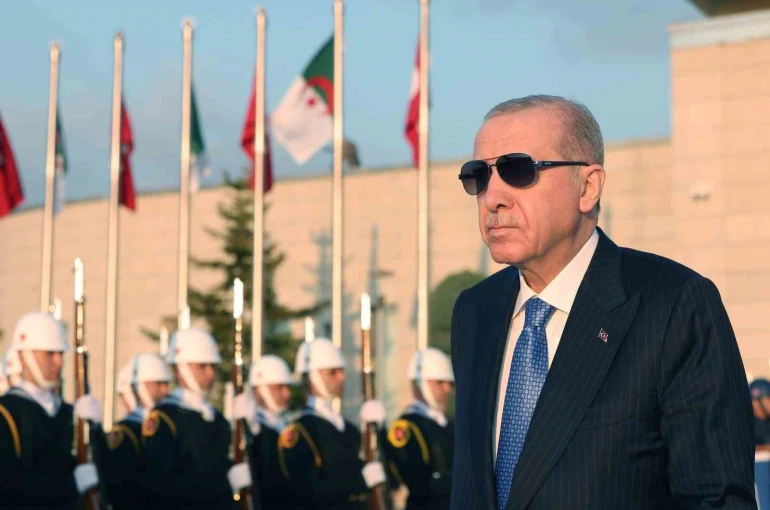 Cumhurbaşkanı Erdoğan, Cezayir Cumhurbaşkanı Tebbun’u karşıladı
