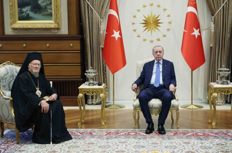 Cumhurbaşkanı Erdoğan, Fener Rum Patriği Bartholomeos’u kabul etti