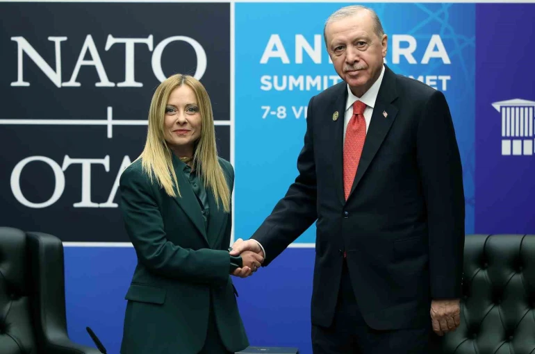 Cumhurbaşkanı Erdoğan, İtalya Başbakanı Meloni ile bir araya geldi