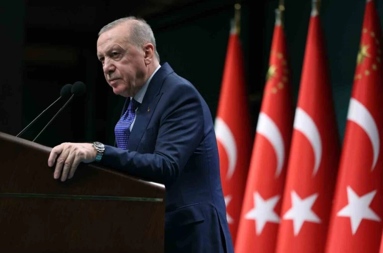 Cumhurbaşkanı Erdoğan: "Karakutunun incelenmesi neticesinde 20 canımızı şehit verdiğimiz elim hadisenin neden yaşandığını çok daha net görebileceğiz" 