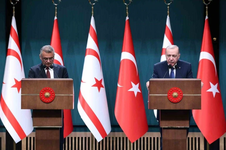 Cumhurbaşkanı Erdoğan: "Kıbrıs meselesine en gerçekçi çözümün Ada’da iki devletin bir arada var olmasından geçtiğine inanıyoruz"
