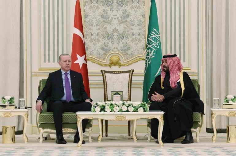 Cumhurbaşkanı Erdoğan, Suudi Arabistan Veliaht Prensi Selman ile bir araya geldi