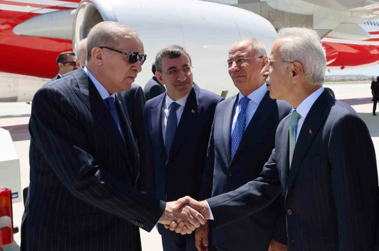 Cumhurbaşkanı Erdoğan: "Türkiye artık uluslararası diplomasinin de kalbinin attığı yer olmaya başlamıştır"