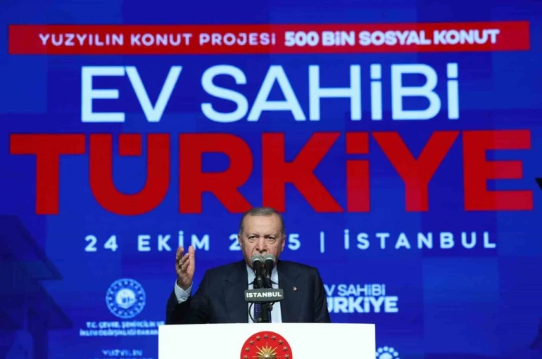 Cumhurbaşkanı Erdoğan "Yüzyılın Konut Projesi"nin detaylarını açıkladı: "Önceliğimiz henüz evi olmayan vatandaşlarımız"