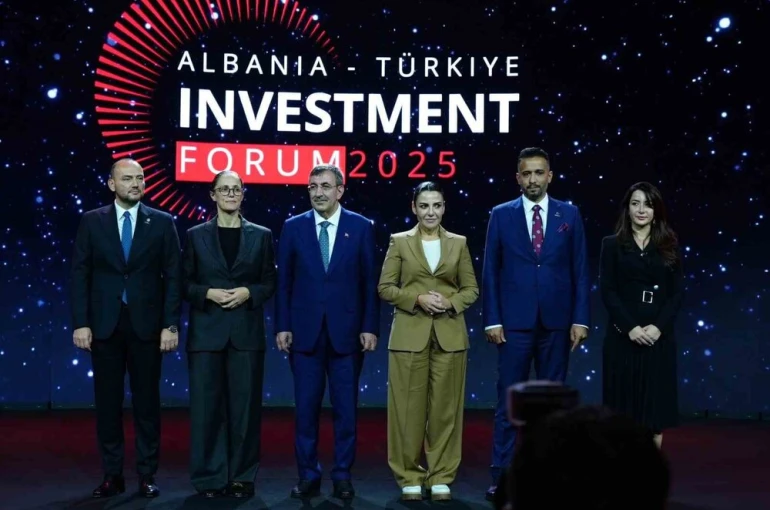 Cumhurbaşkanı Yardımcısı Yılmaz: "Arnavutluk’la ikili ticaret hacmimizi 2 milyar dolar seviyesine yükseltmeyi hedefliyoruz"