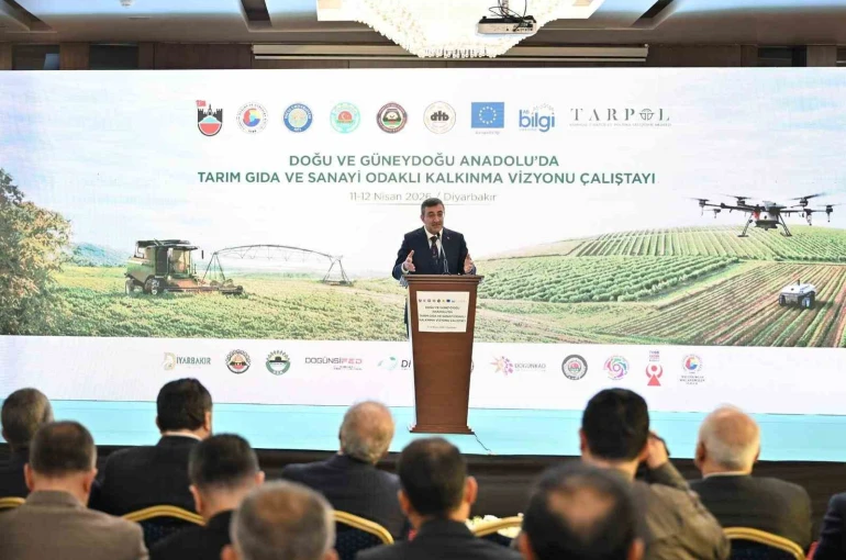 Cumhurbaşkanı Yardımcısı Yılmaz: "Coğrafyamızın da avantajlarını kullanarak lojistikte çeşitlendirme, alternatifleri geliştirme stratejisi izliyoruz"