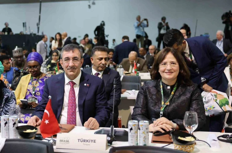 Cumhurbaşkanı Yardımcısı Yılmaz: "Türkiye, iklim değişikliği ile mücadelede güney ve kuzey arasında bir köprü rolü üstlenmeye hazırdır"